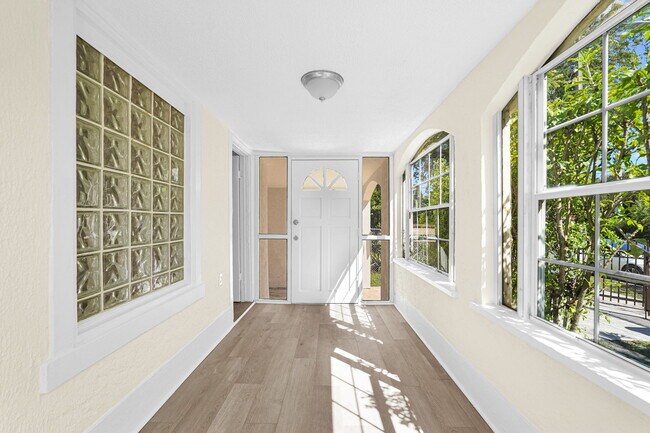 511 NW 44th St unit 1, Miami, FL 33127 - photo 3