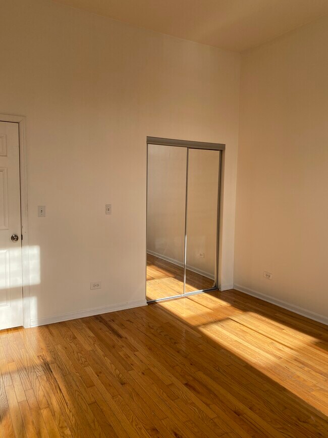 2712 W North Ave unit 2F, Chicago, IL 60647 - photo 6