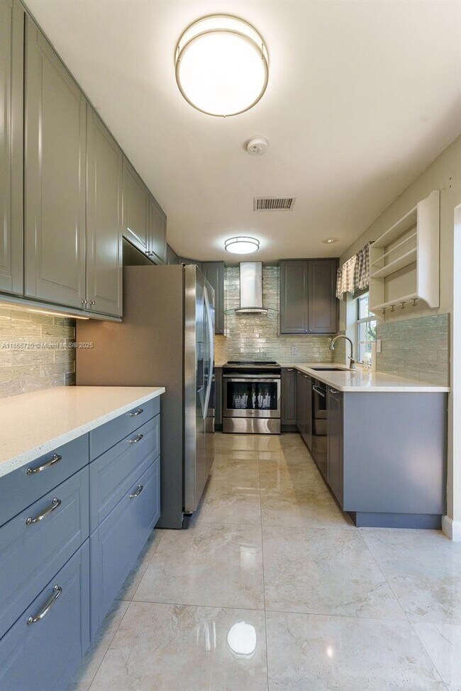 1462 Springside Dr, Weston, FL 33326 - photo 3