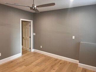 41 Cottage St, Boston, MA 02128