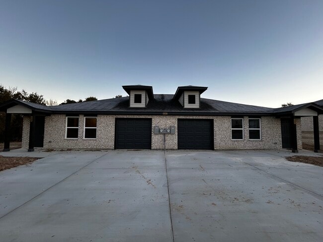 10028 W Hwy 199 unit 10028-200, Poolville, TX 76487 - photo 3