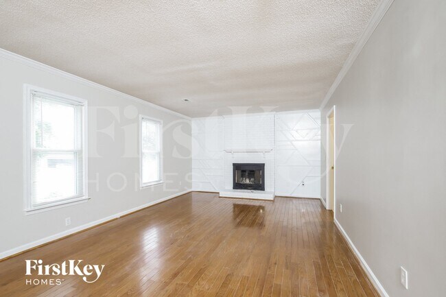 3224 Timberwolf Ave, High Point, NC 27265 - photo 3