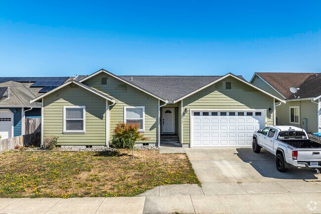 Older ranch-style homes have been the normal vibe for many years in Humboldt Hill.