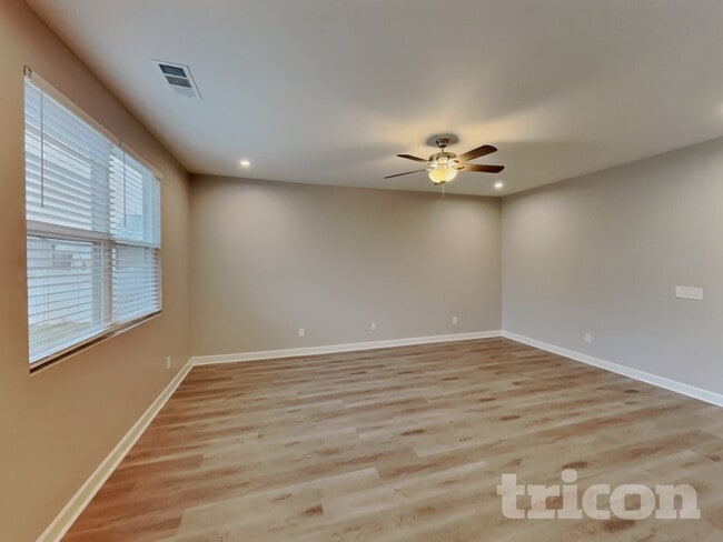 4264 Socata Ct, Cross Plains, TN 37049 - photo 3