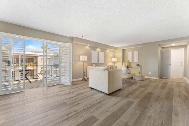 972 E California Blvd, Pasadena, CA 91106 - photo 2