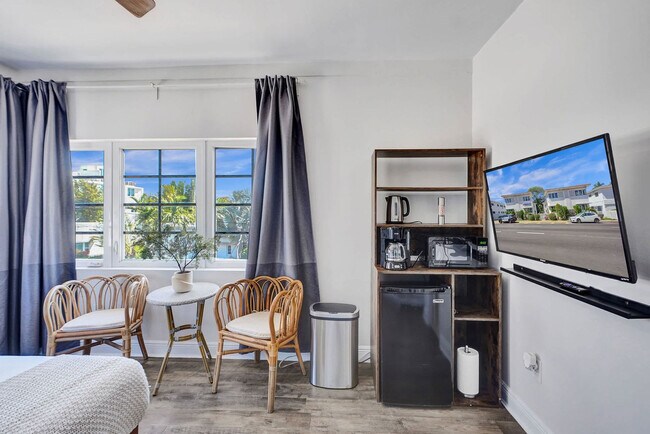 8118 Harding Ave unit ID1263790P, Miami Beach, FL 33141 - photo 5