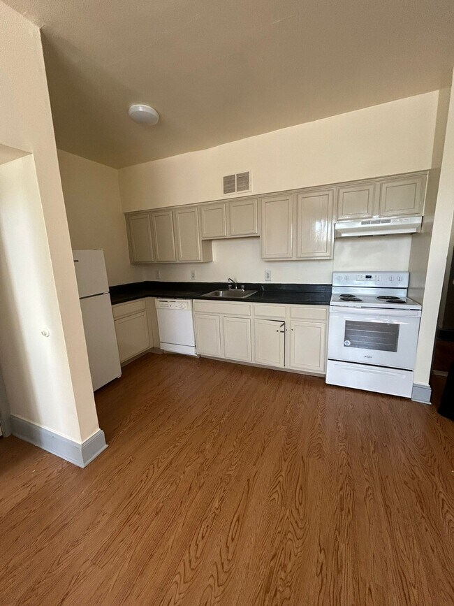 The Sheldrake Apartments, Philadelphia, PA 19139 - photo 5