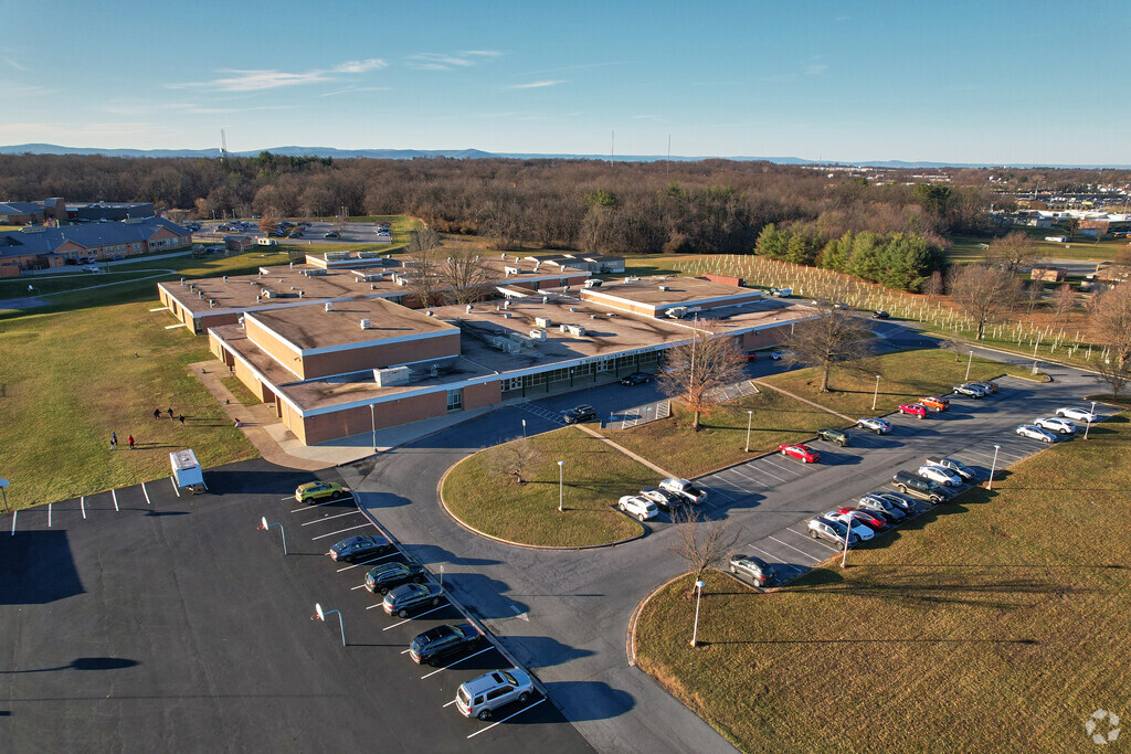 E. Russell Hicks Middle School in Hagerstown receives a B- rating from Niche.