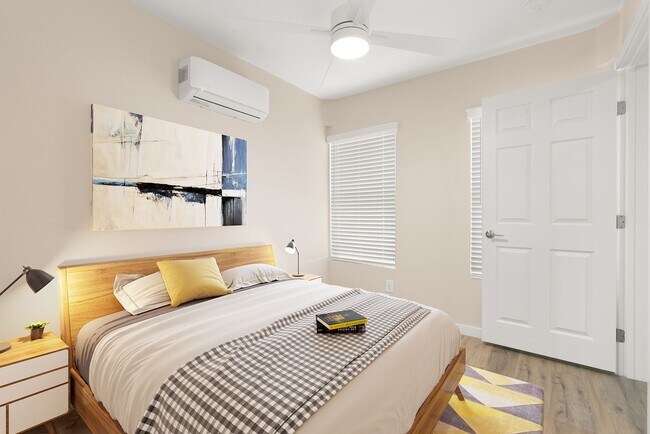 University Crest Apartments - Near UCR, Riverside, CA 92507 - photo 5