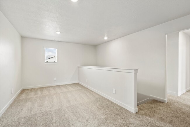 1431 N Baen Way, Tooele, UT 84074 - photo 2