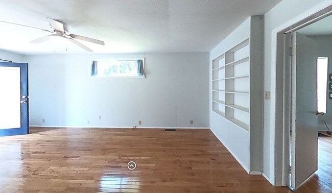 4224 S Washington St unit 1W, Marion, IN 46953 - photo 5