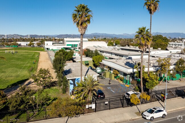 Baldwin Hills residents may consider high school education at View Park Continuation School.