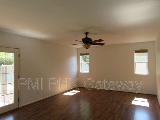 5312 E Gelding Dr, Scottsdale, AZ 85254 - photo 3