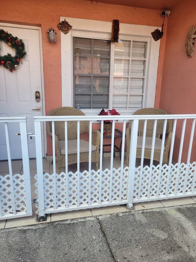 5810 W 18th Ln Unit 106, Hialeah, FL 33012