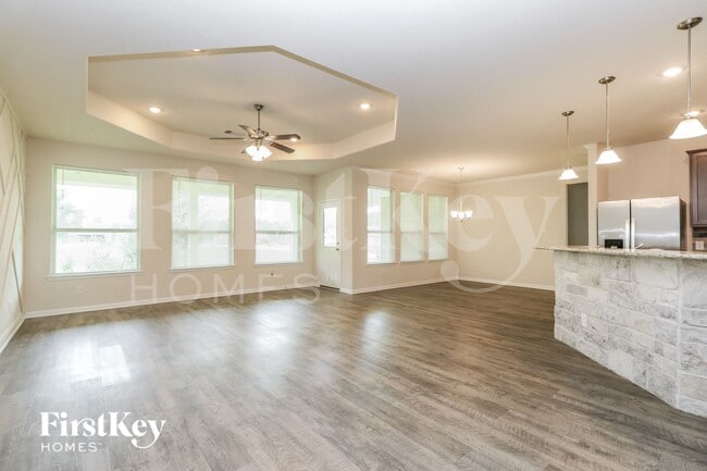 16033 Deer Pines Dr, Conroe, TX 77303 - photo 3