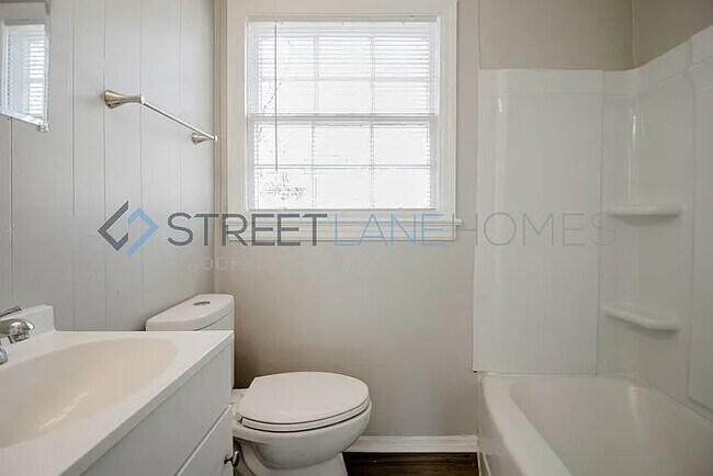 624 Brunson Ave, Birmingham, AL 35206 - photo 6