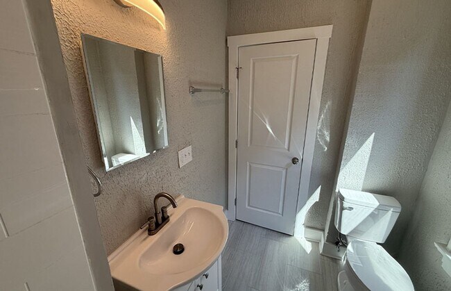 2724 Jefferson Ave unit 2724-07, Cincinnati, OH 45219 - photo 6