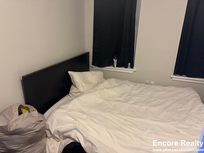 70 Joy St unit 22, Boston, MA 02114 - photo 6