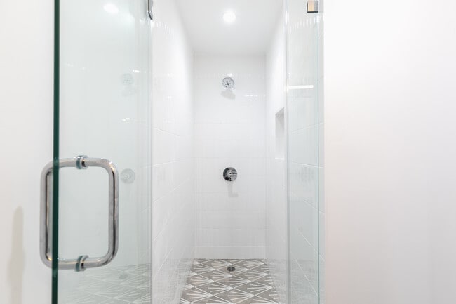 Experience Modern Living: Renovated 1 & 2 Bedroom Homes in Prime Culver City!, Los Angeles, CA 90034 - photo 2