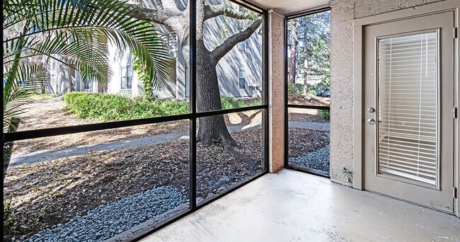 Sabal Palm at Lake Buena Vista Apartment Homes, Orlando, FL 32821 - photo 4