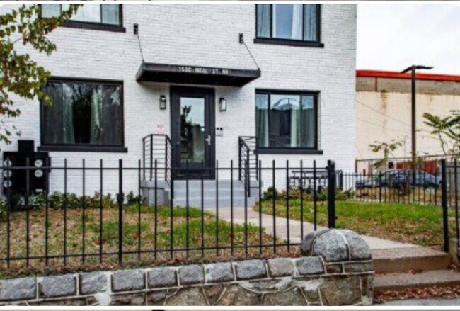 1530 Neal St NE unit 1B, Washington, DC 20002 - photo 2