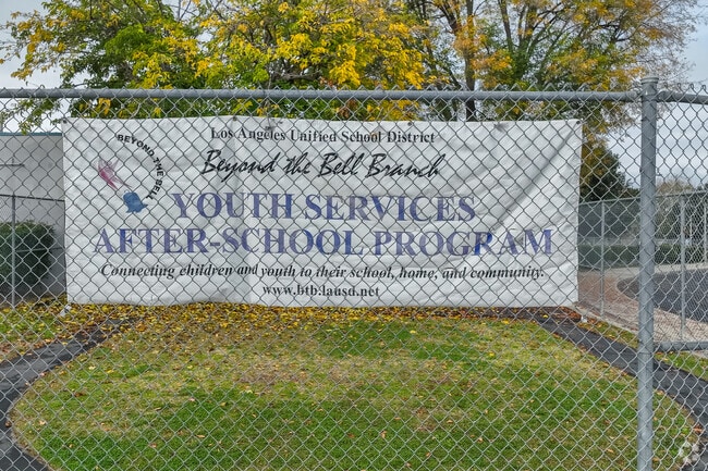 Emelita Street Elementary