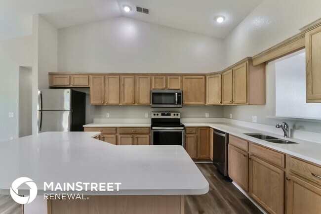 7960 Sugar Pine Blvd, Lakeland, FL 33810 - photo 7