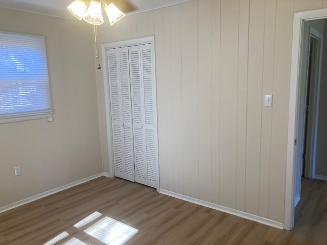 202 Mountain View Dr, Hampton, TN 37658 - photo 7