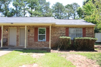 697 Coventry Cir Unit B, Perry, GA 31069
