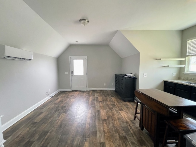 97 8th Ave, Bluffton, SC 29910 - photo 3