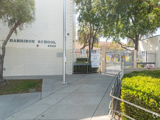 Harrison Street Elementary School