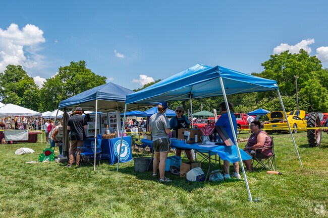 Vendors set up tents to offer some shade while they sold their wares at the New Deal Festival.