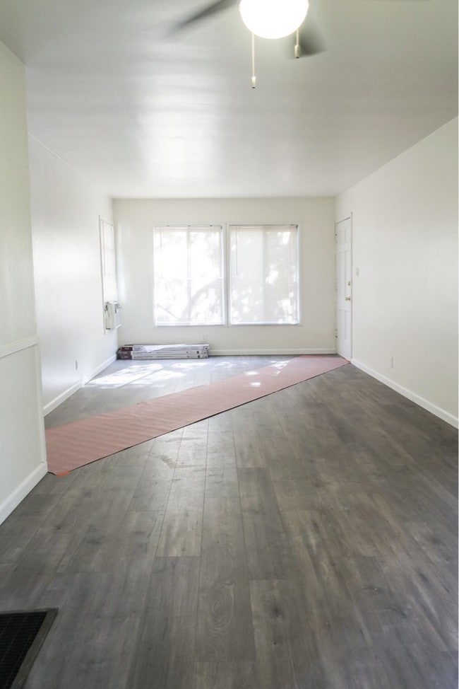 1832 Scott Rd Unit 1832, Burbank, CA 91504