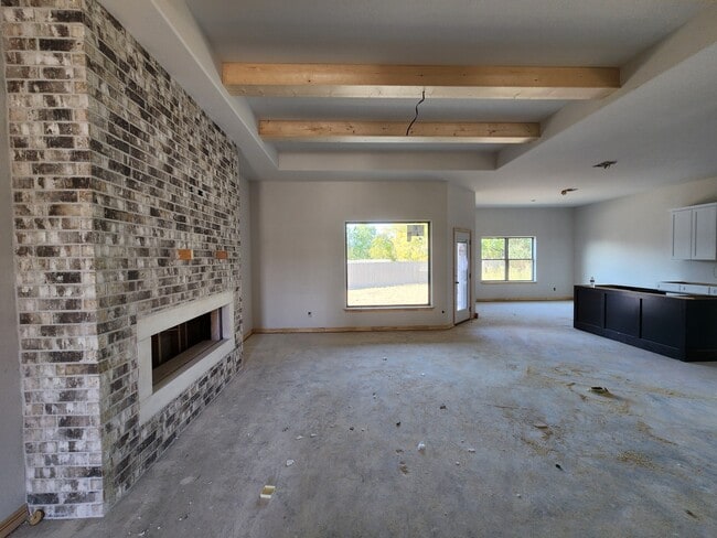 819 Eagle Cross Cove, Salado, TX 76571 - photo 2