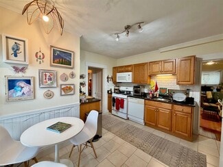 134 N Union St Unit 1, Arlington, MA 02474