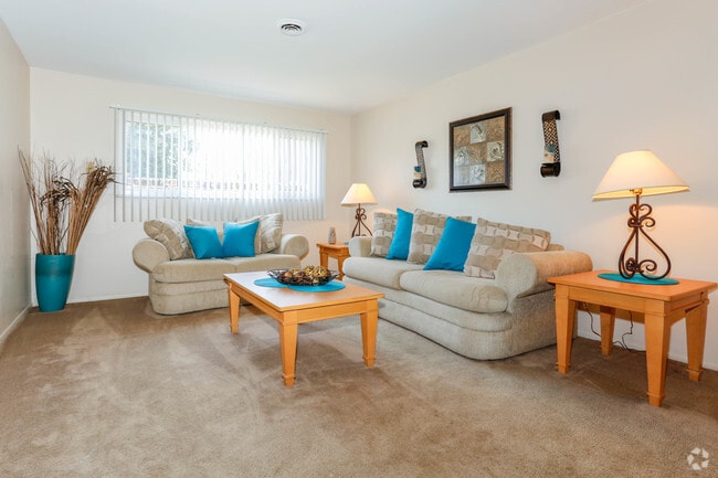 Wilmington Pointe, Dayton, OH 45420 - photo 5