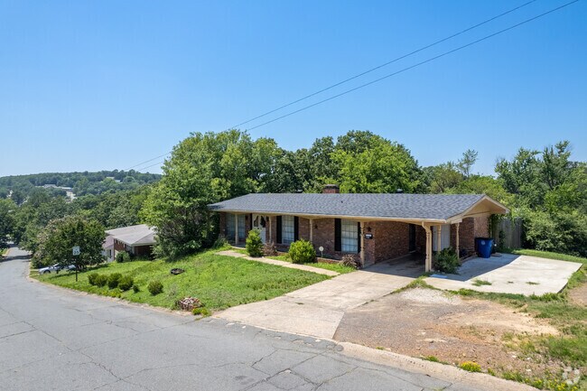 A medium sized ranch-style home in Levy.