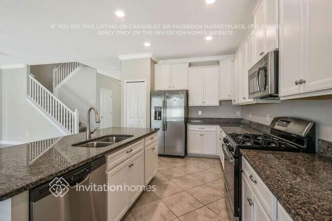 25207 Lambrusco Loop, Lutz, FL 33559 - photo 7