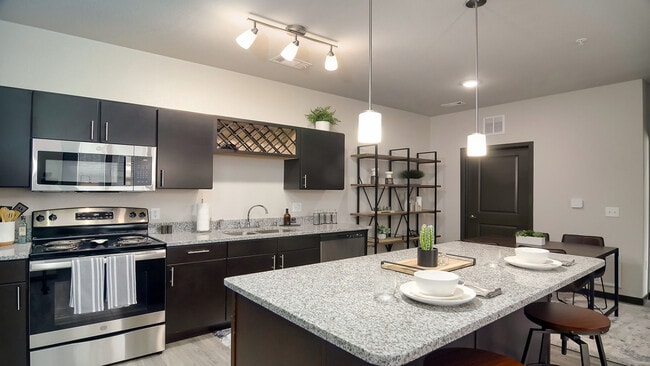 Springs at Lake Elmo, Lake Elmo, MN 55042 - photo 5