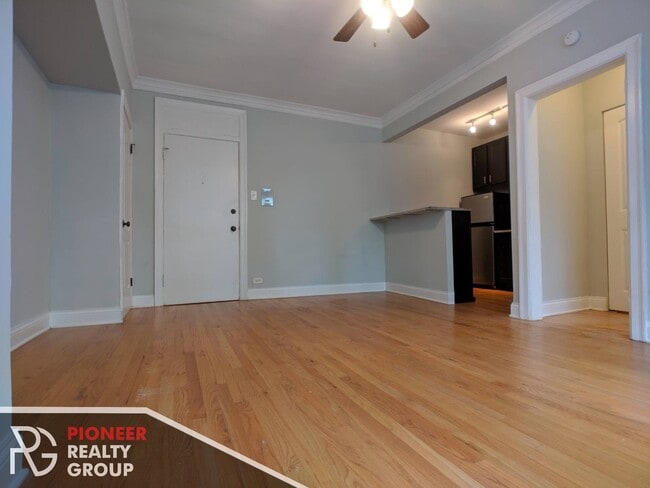 4616 N Paulina St unit 4614-407, Chicago, IL 60640 - photo 5