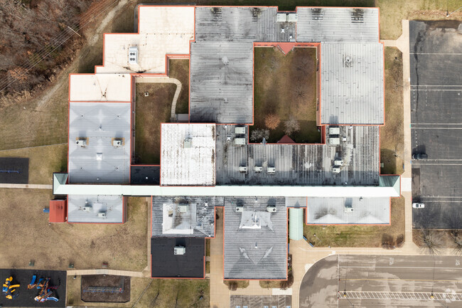 Hillsboro Primary School in Hillsboro, MO cater to individual learning styles.