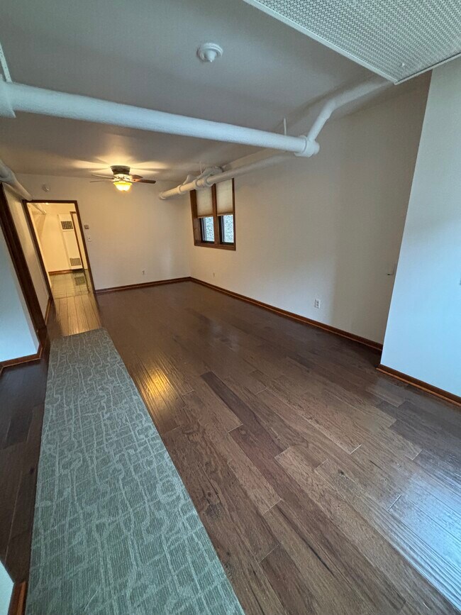 2318 W Diversey Ave unit Garden Apt, Chicago, IL 60647 - photo 3