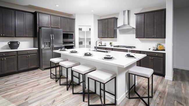 10842 Coral Reef Ln, Stockton, CA 95219 - photo 2