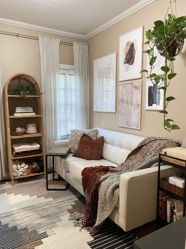 5246 W Olympic Blvd, Los Angeles, CA 90036 - photo 4