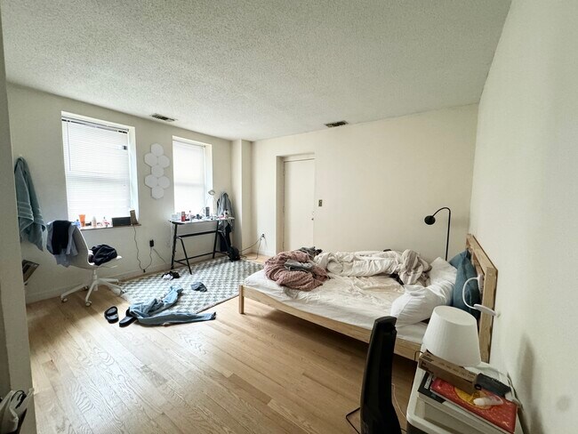 45 Gainsborough St unit 1, Boston, MA 02115 - photo 5