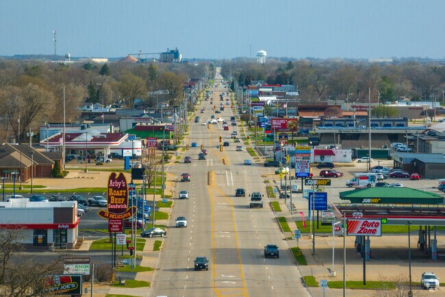 Outside of downtown, the main shopping area of Galesburg is along North Henderson Street.
