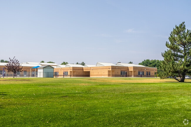 Kruse Elementary is a large sprawling campus.