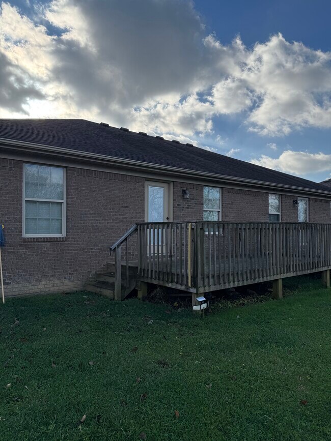 6068 Lauren Ln, Richmond, KY 40475 - photo 4