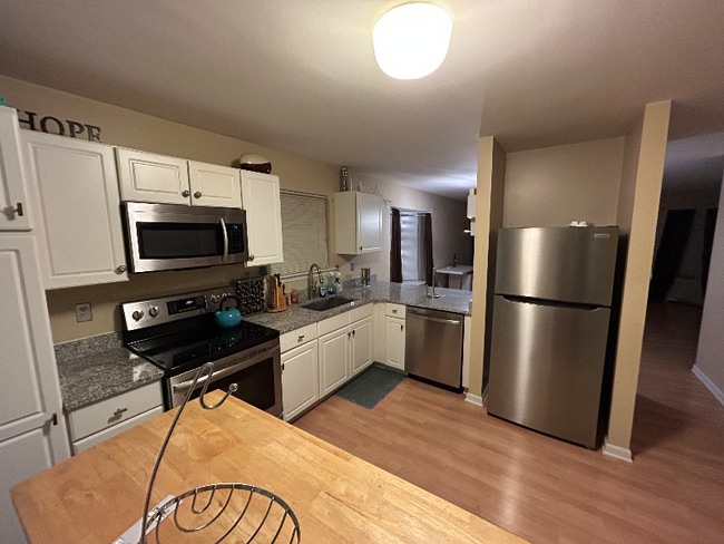 999 Rue Madora, Bear, DE 19701 - photo 2