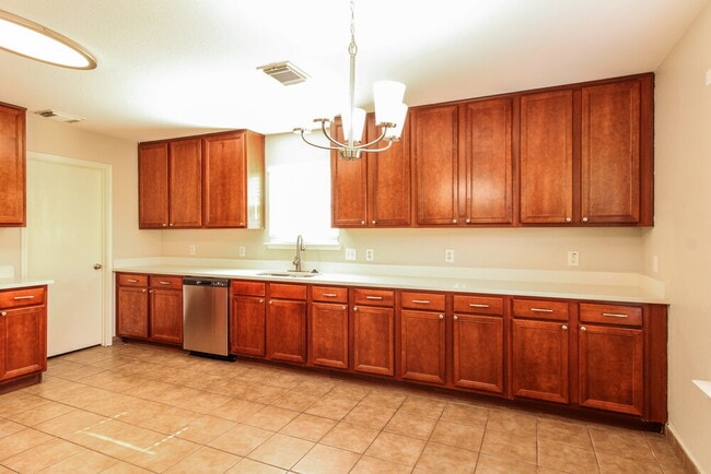 29415 Legends Hill Dr, Spring, TX 77386 - photo 7